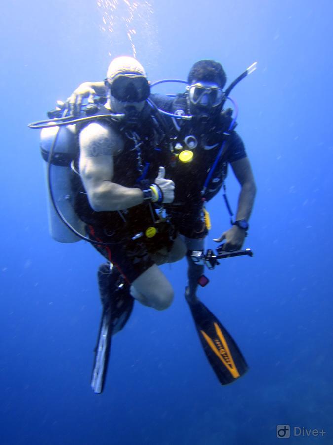 Shamar Guesthouse & Dive Maamigili Island ภายนอก รูปภาพ