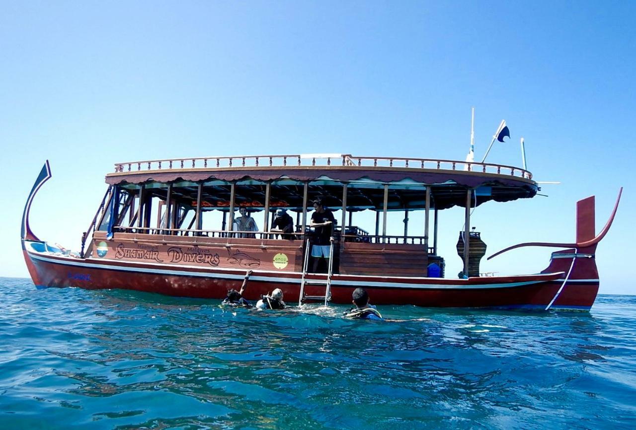 Shamar Guesthouse & Dive Maamigili Island ภายนอก รูปภาพ